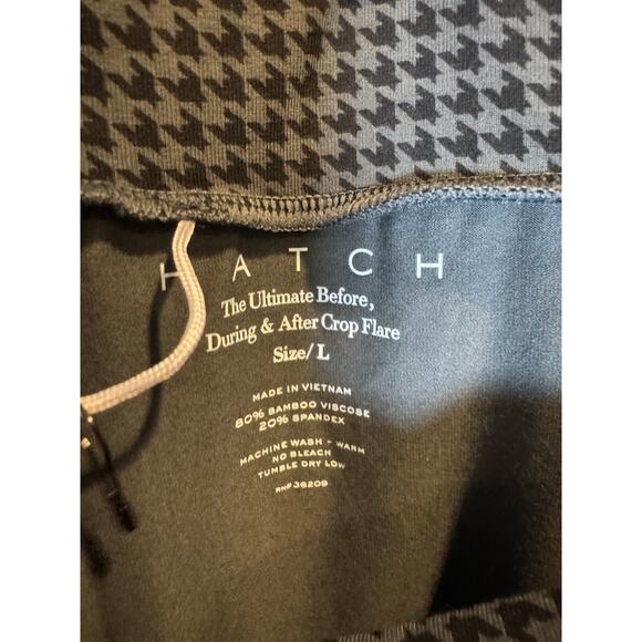 Hatch | The Ultimate Before, During, & After Crop Flare Pants - Picture 5 of 6